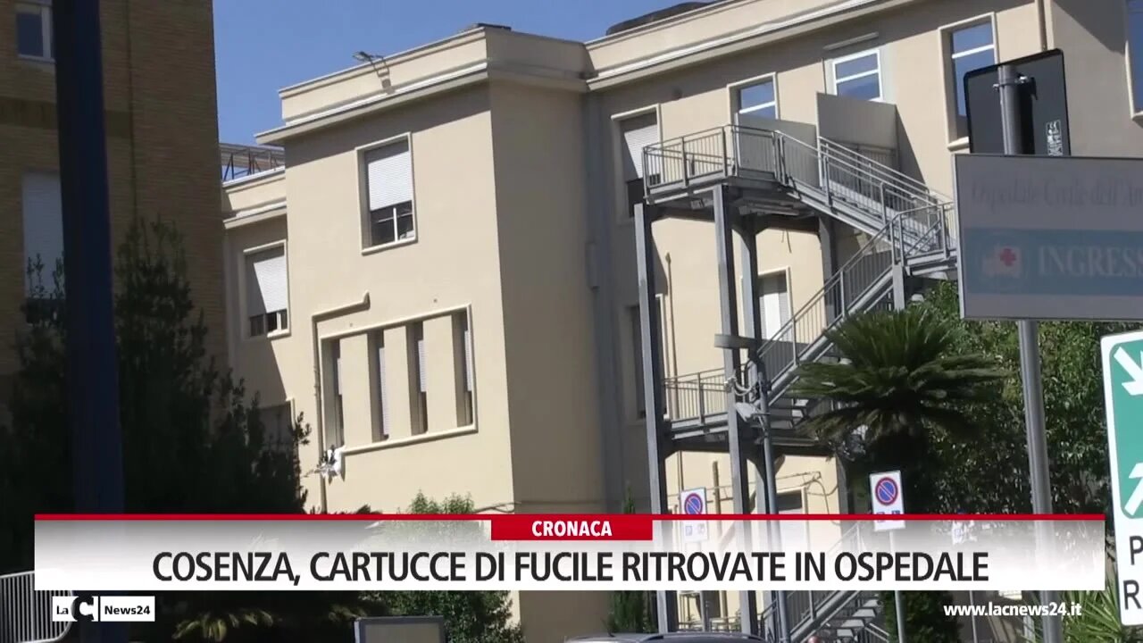 Cosenza, cartucce di fucile ritrovate in ospedale