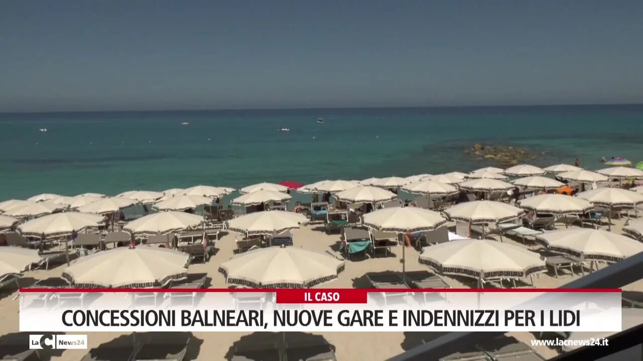 Concessioni balneari, nuove gare e indennizzi per i lidi