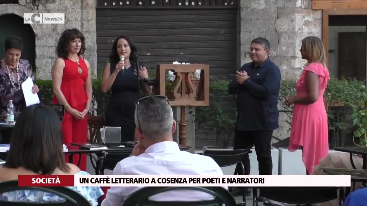 Un caffè letterario a Cosenza per poeti e narratori