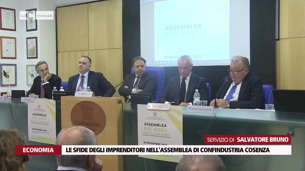 Le sfide degli imprenditori nell'assemblea di Confindustria Cosenza