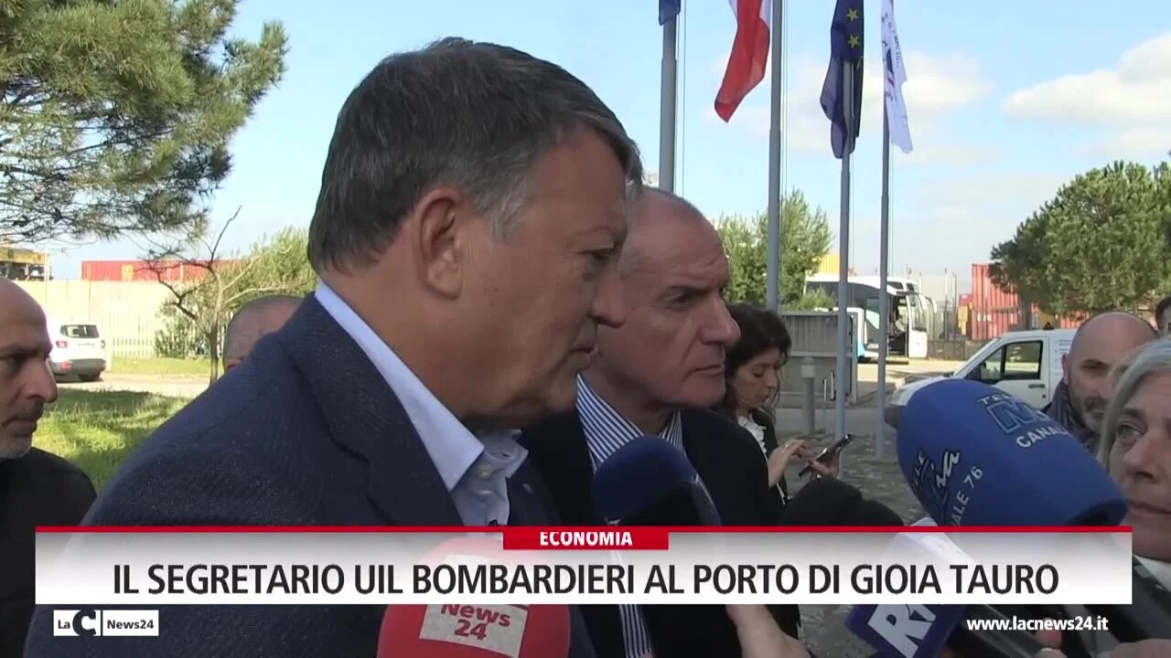 Il segretario Uil Bombardieri al porto di Gioia Tauro