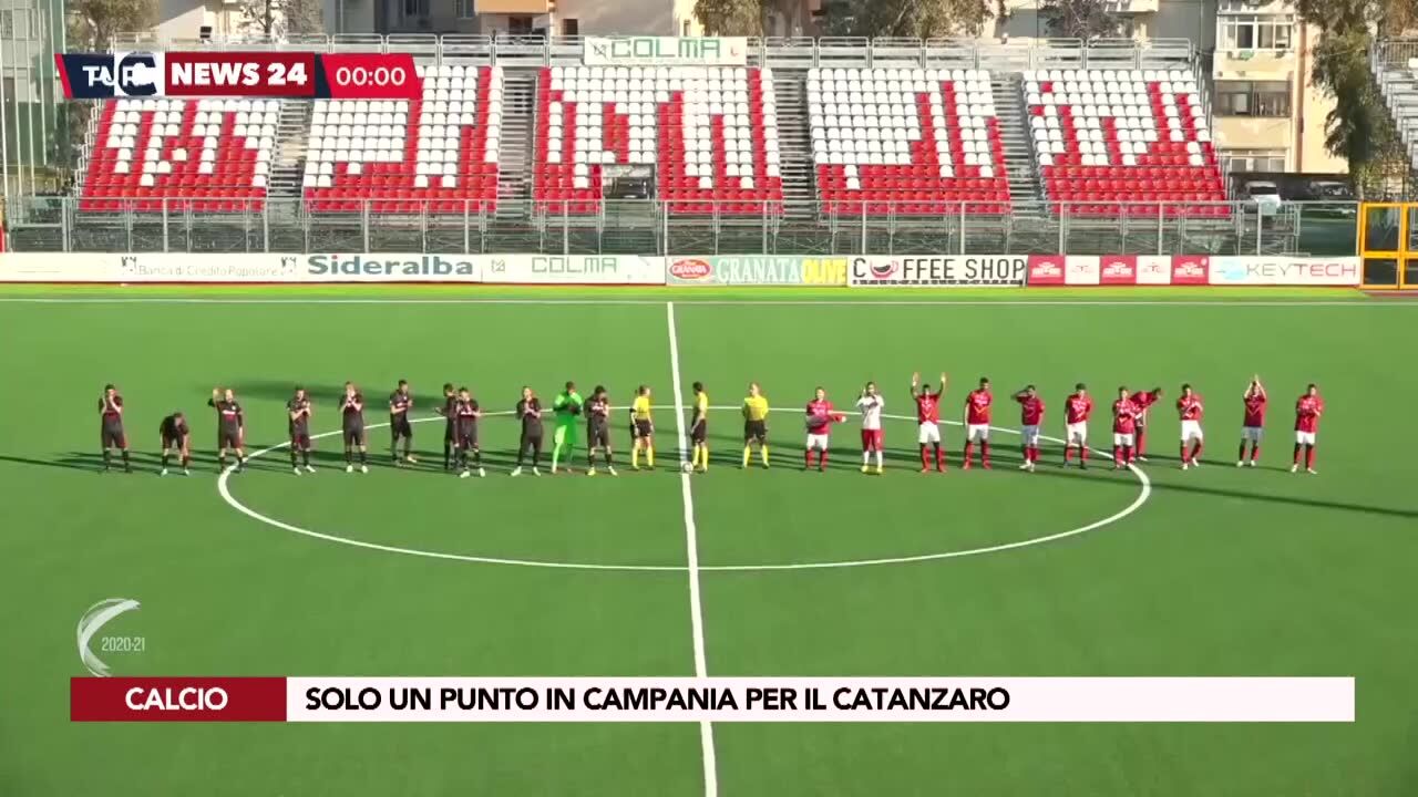 Solo un punto in Campania per il Catanzaro