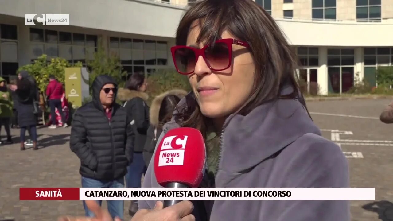 Catanzaro, nuova protesta dei vincitori di concorso