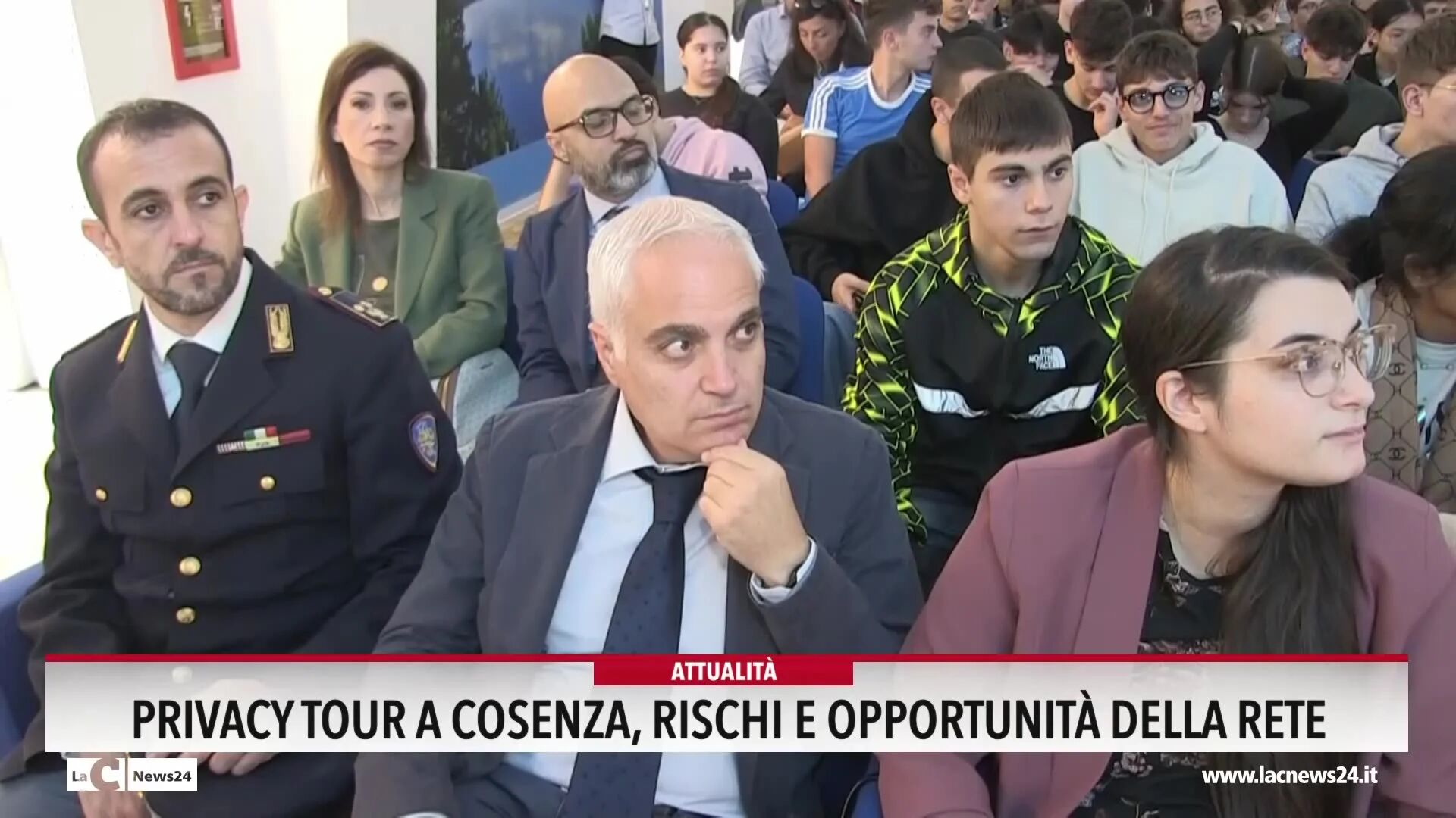 Privacy tour a Cosenza, rischi e opportunità della rete