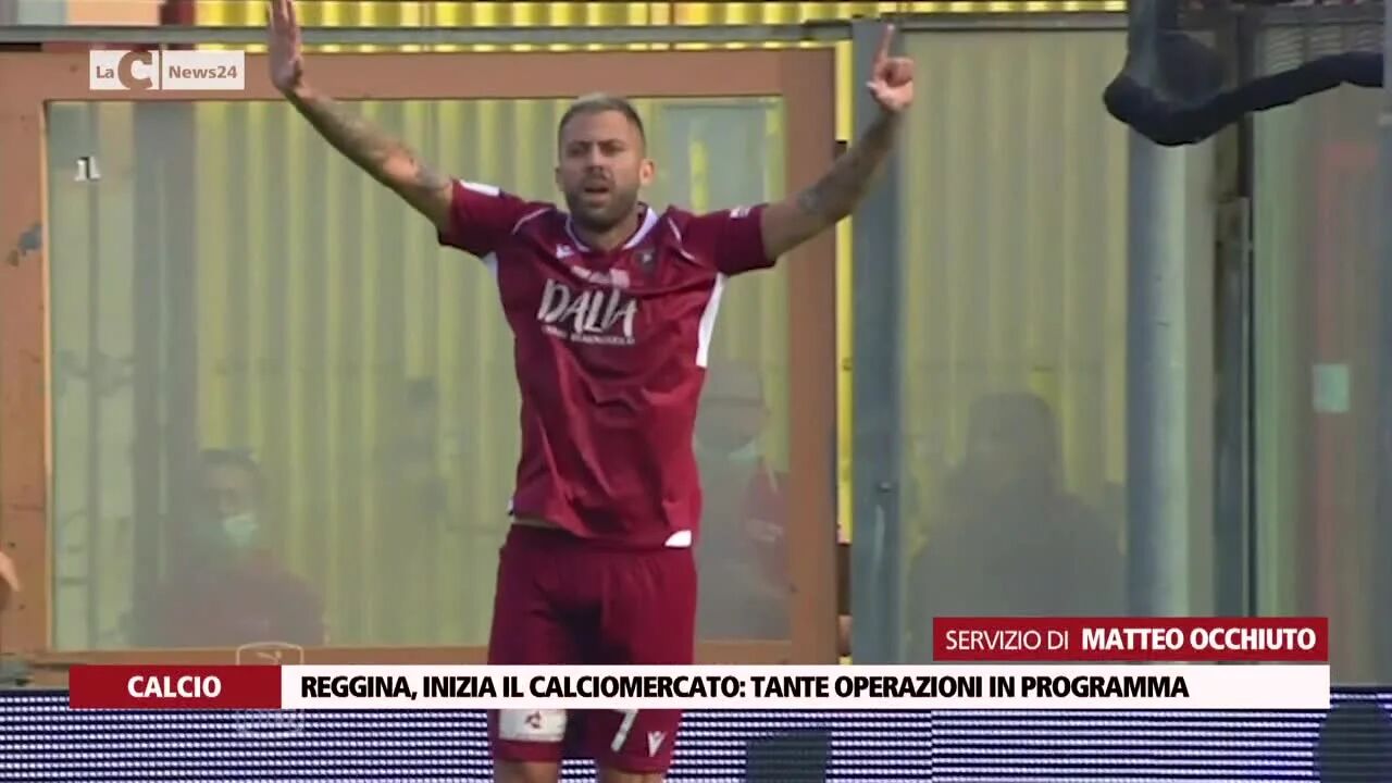 Reggina, inizia il calciomercato: tante operazioni in programma