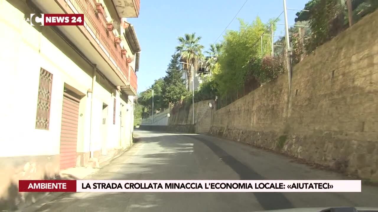 La strada crollata minaccia l'economia locale, «aiutateci»