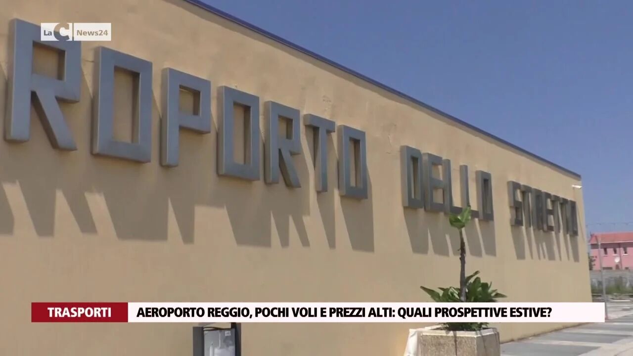 Aeroporto Reggio, pochi voli e prezzi alti: quali prospettive estive?