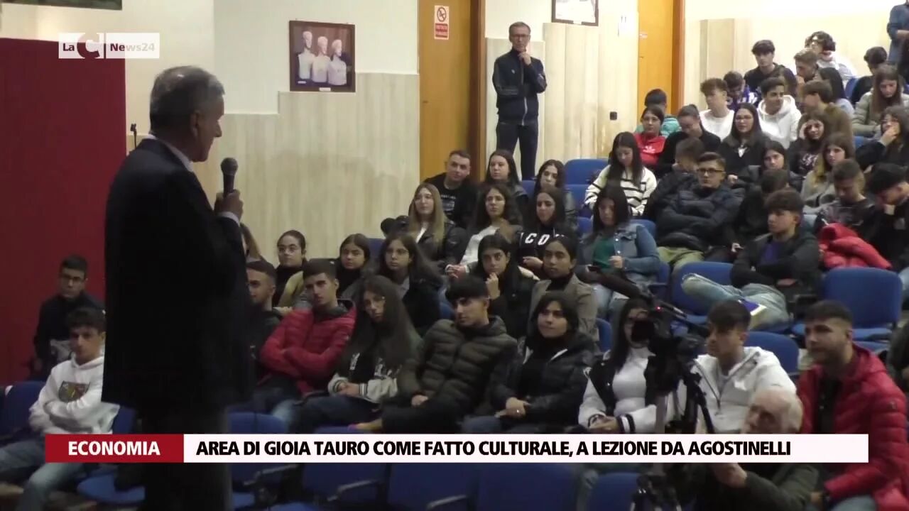 Area di Gioia Tauro come fatto culturale, a lezione da Agostinelli
