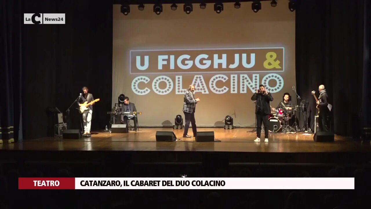 Catanzaro, il cabaret del duo Colacino