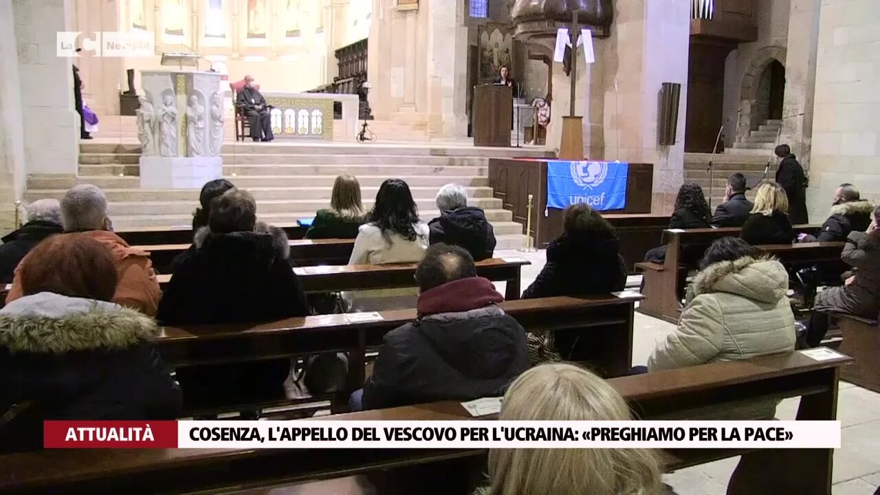Cosenza, l'appello del vescovo per l'Ucraina: «preghiamo per la pace»