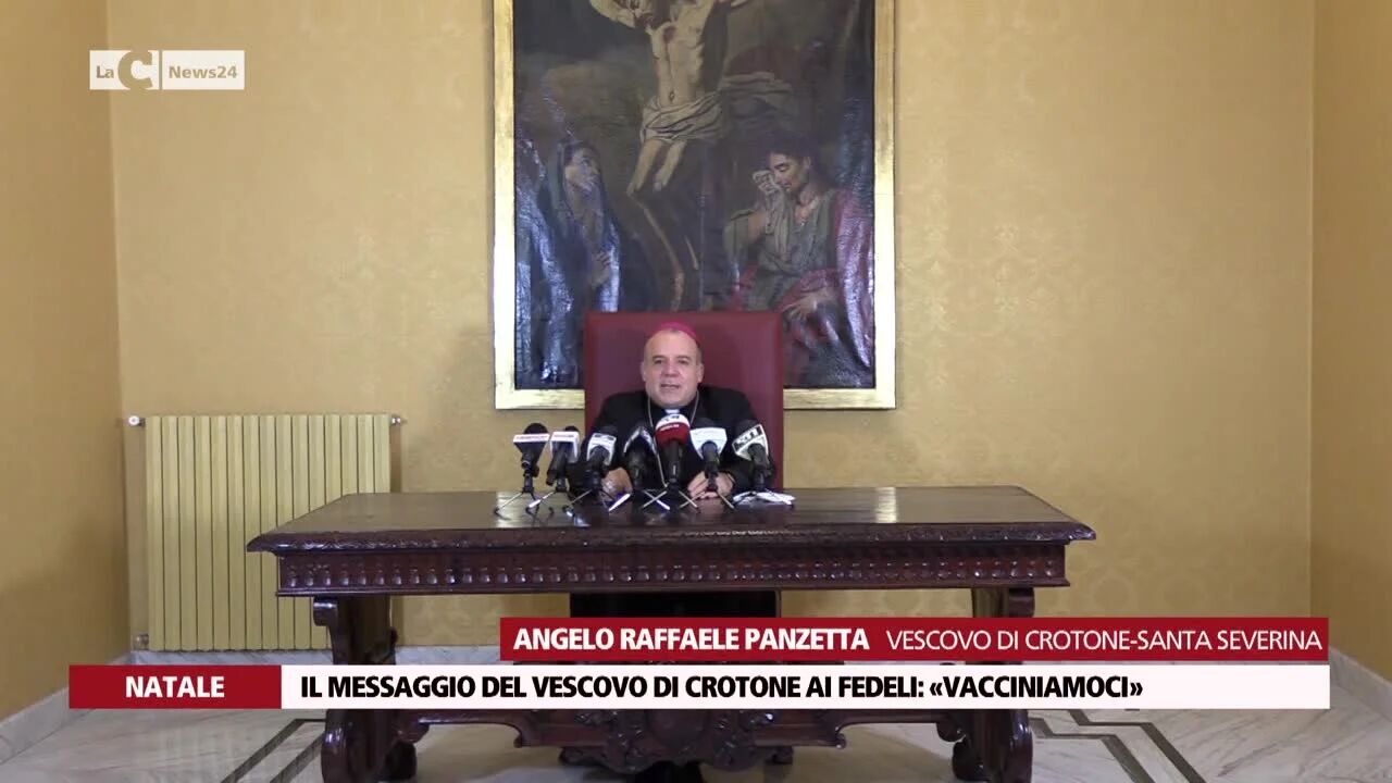 Il messaggio del vescovo di Crotone ai fedeli: «Vacciniamoci»
