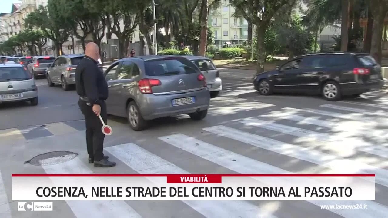 Cosenza, nelle strade del centro si torna al passato