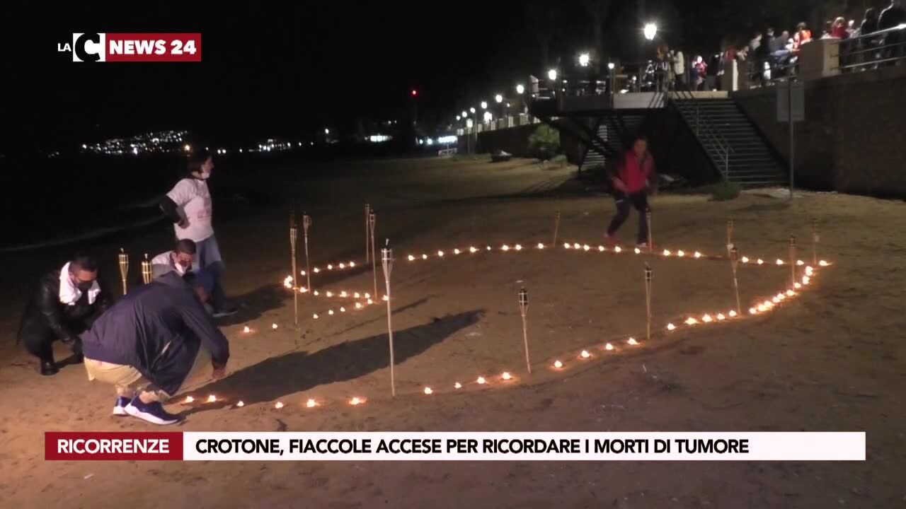 Crotone, fiaccole accese per ricordare i morti di tumore