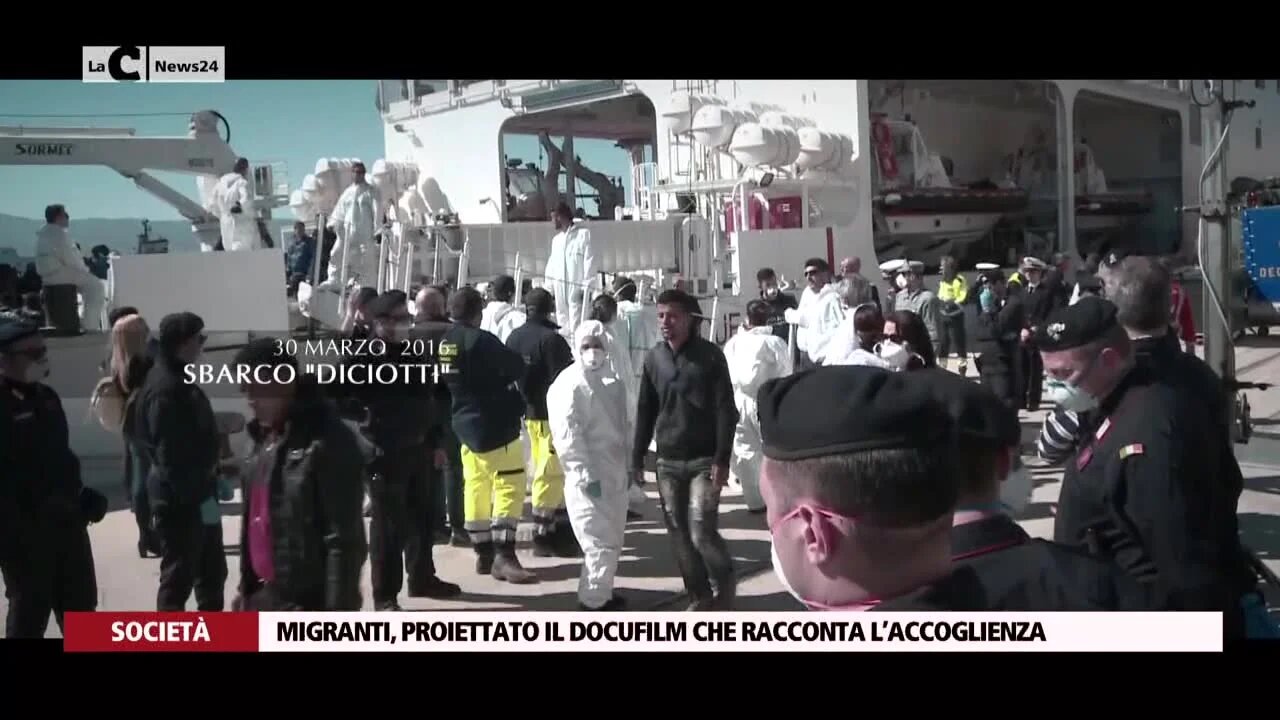 Migranti, proiettato il docufilm che racconta l’accoglienza