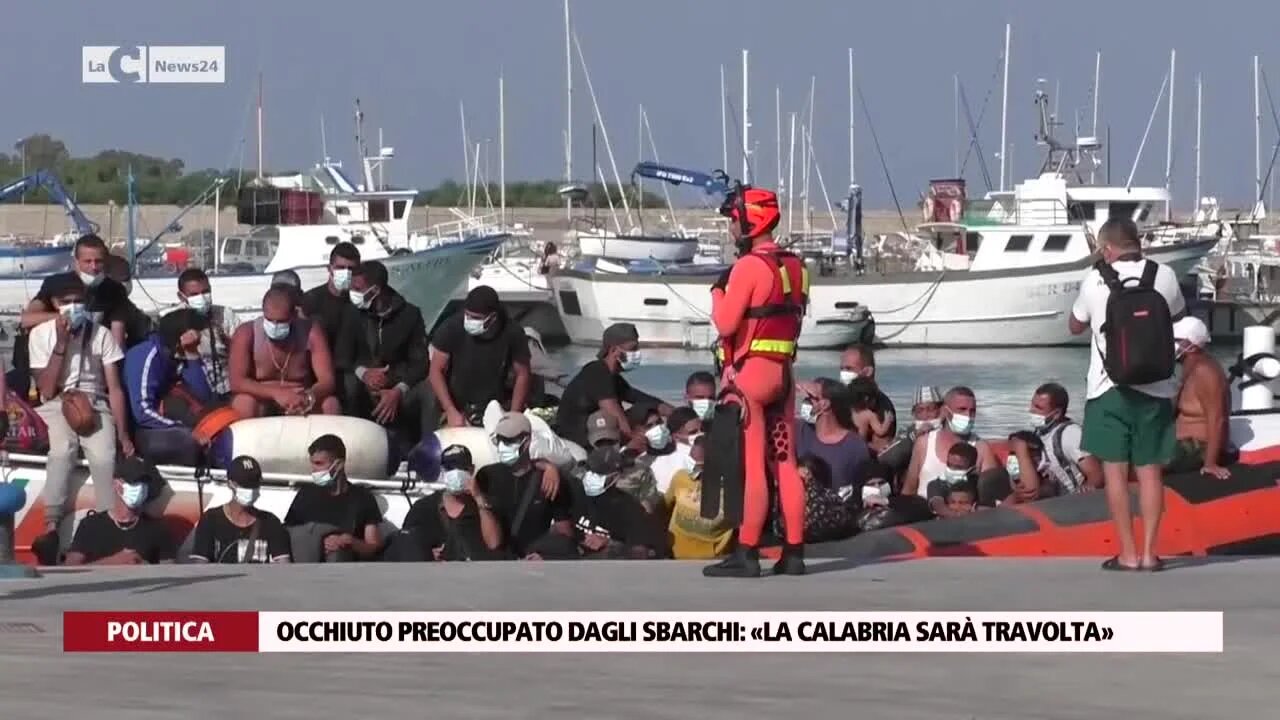 Occhiuto preoccupato dagli sbarchi: «La Calabria sarà travolta»