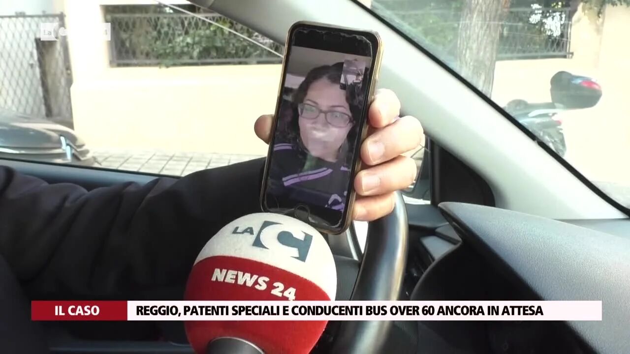 Reggio, patenti speciali e conducenti bus over 60 ancora in attesa