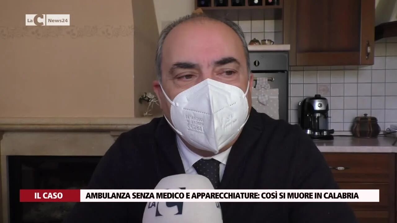 Ambulanza senza medico e apparecchiature: così si muore in Calabria