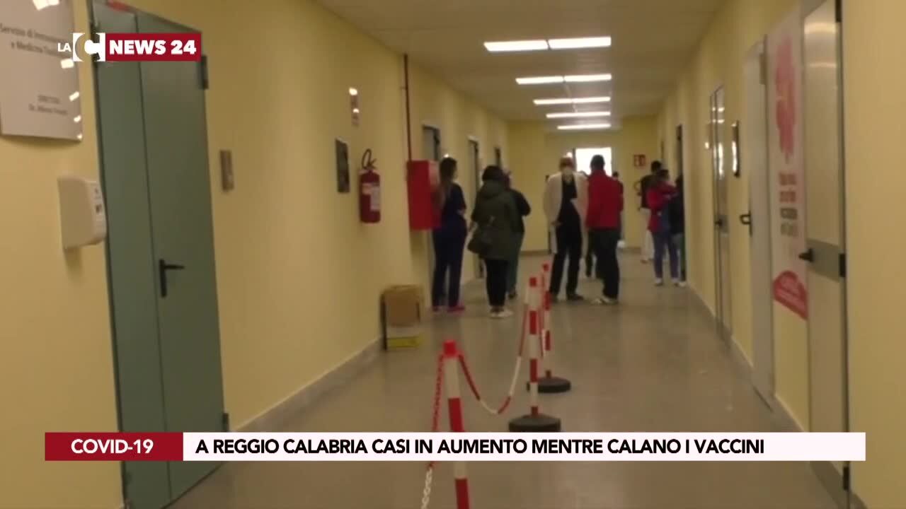 A Reggio Calabria casi in aumento mentre calano i vaccini