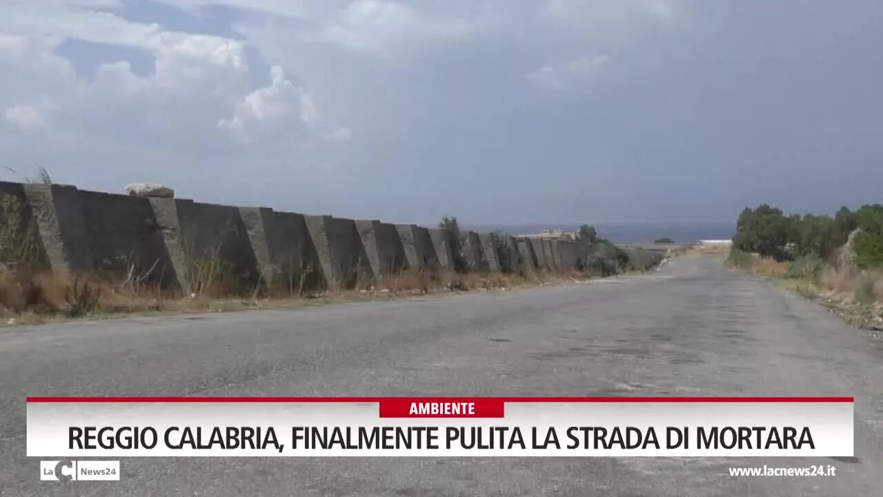 Reggio Calabria, finalmente pulita la strada di Mortara