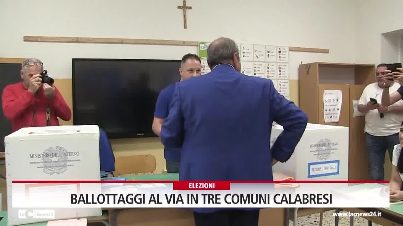 Ballottaggi al via in tre comuni calabresi