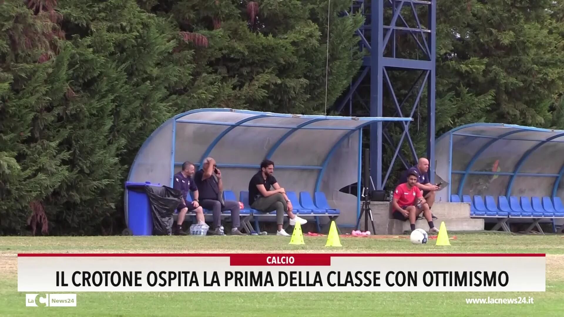 Il Crotone ospita la prima della classe con ottimismo