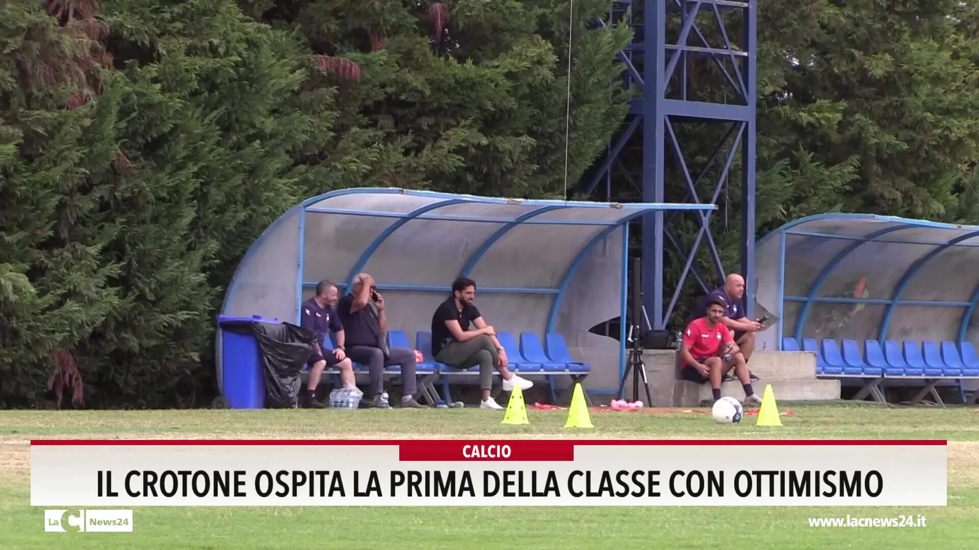 Il Crotone ospita la prima della classe con ottimismo