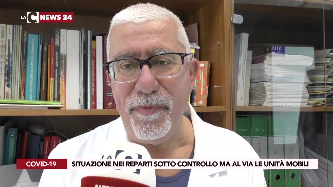 Covid, situazione nei reparti sotto controllo ma al via le unità mobili