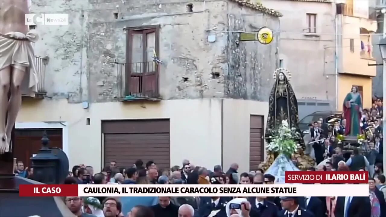 Caulonia, il tradizionale Caracolo senza alcune statue
