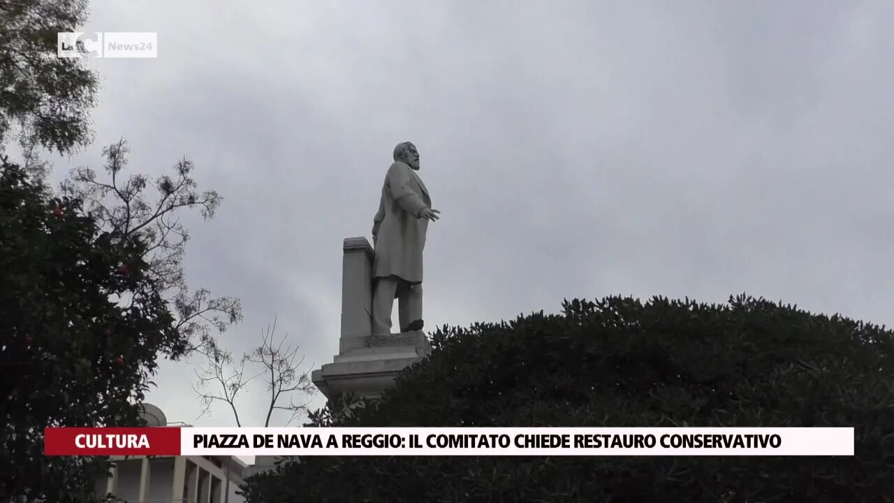Piazza De Nava a Reggio: il comitato chiede restauro conservativo