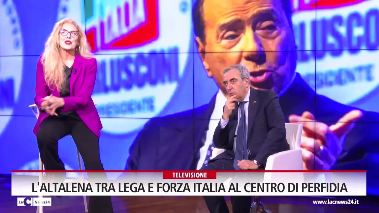 L'altalena tra Lega e Forza Italia al centro di Perfidia