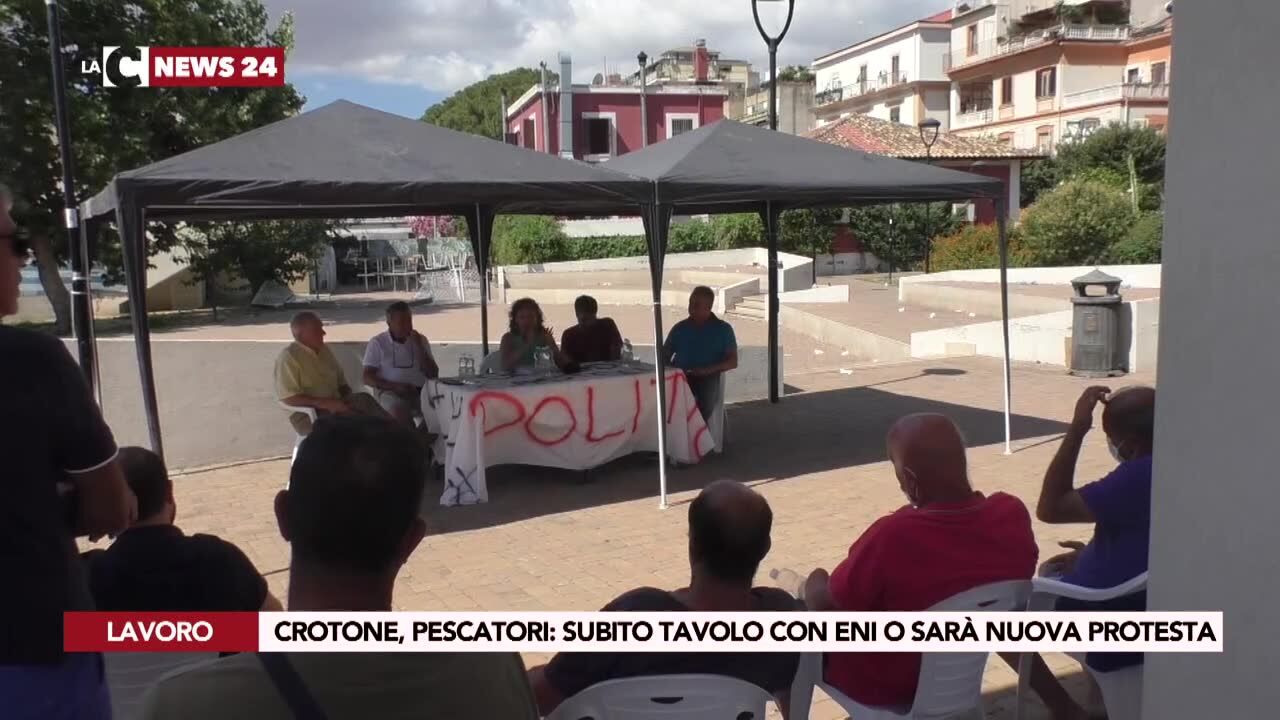 Crotone, pescatori: subito tavolo con Eni o sarà nuova protesta