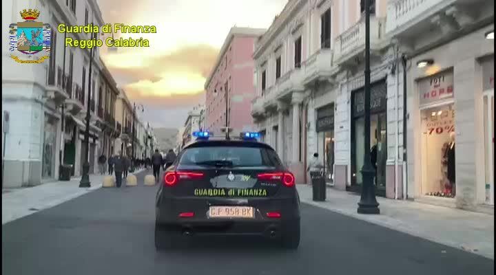 Reggio Calabria, sequestro marchi contraffatti 