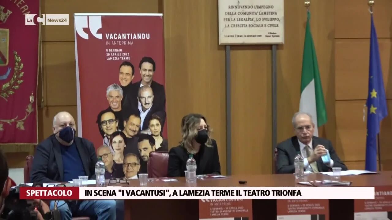 In scena "I Vacantusi", a Lamezia Terme il teatro trionfa